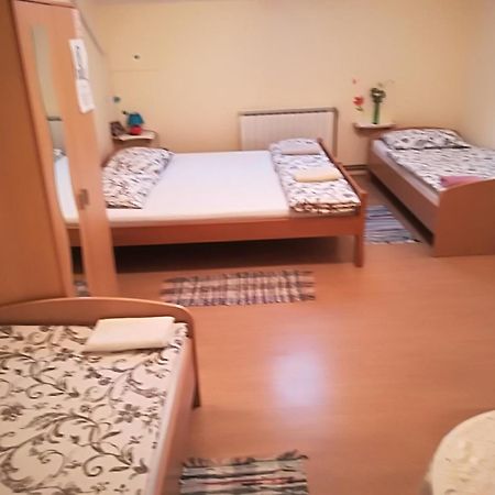 Hostel Poslon Krapina Chambre photo