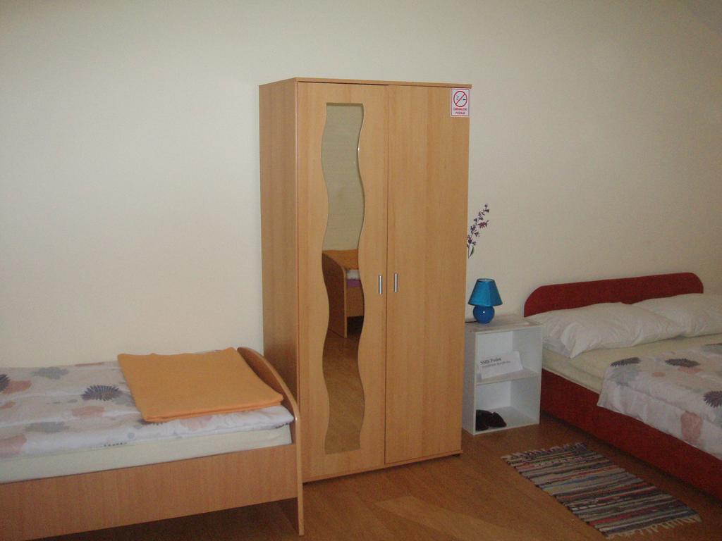 Hostel Poslon Krapina Chambre photo